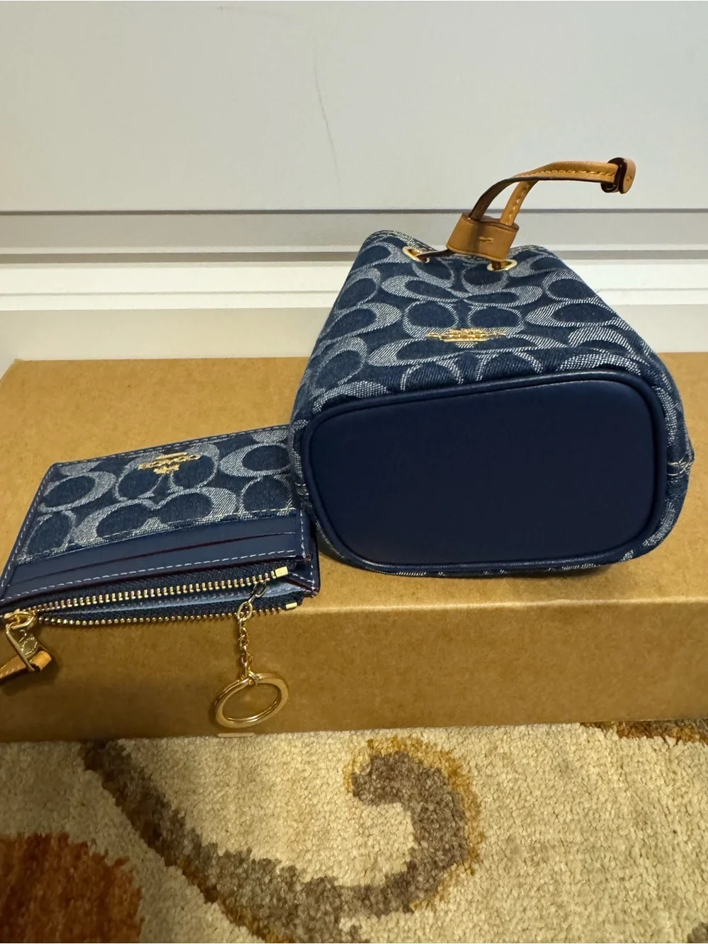 Coach mini bucket